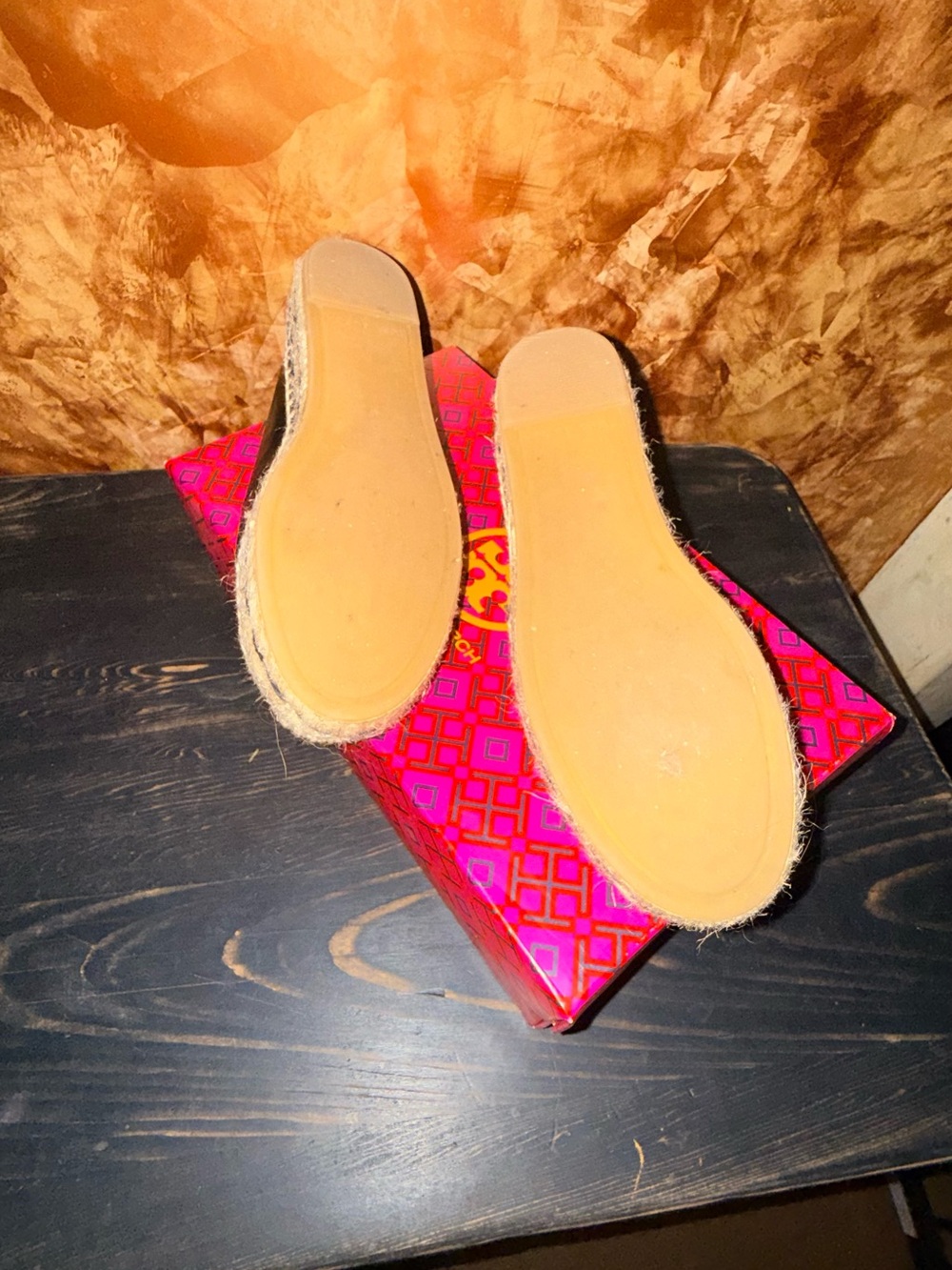 Tory Burch Black Leather Espadrille Slip-On Flats - Picture 4 of 5